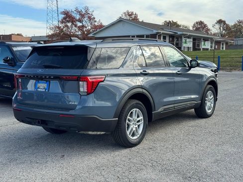 New 2026 Ford Explorer Active image 3