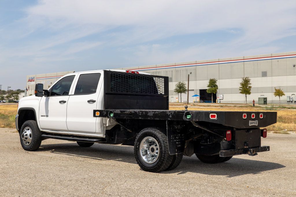 Used 2018 GMC Sierra 3500 4x4 Crew Cab w/ Sierra Convenience Package image 5