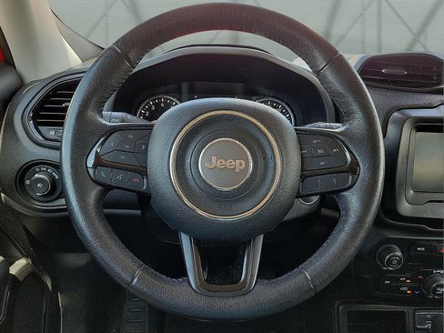 Used 2020 Jeep Renegade Altitude image 19