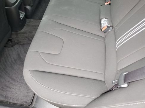 Used 2025 Hyundai Elantra SEL FWD image 14