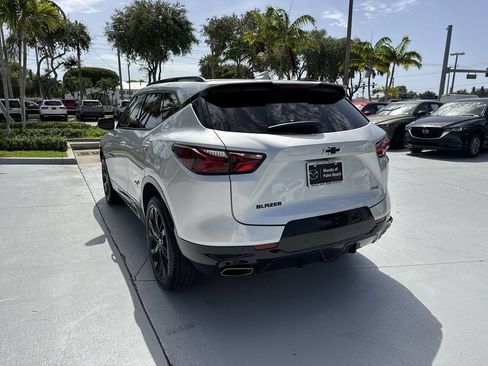 Used 2021 Chevrolet Blazer RS w/ Enhanced Convenience Package FWD image 13