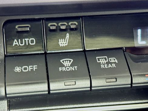 Certified 2025 Toyota Camry XLE image 20