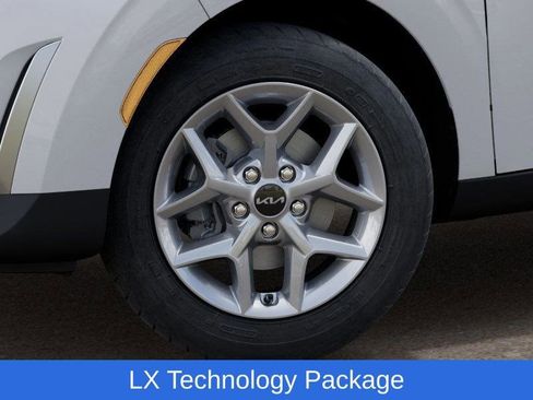 New 2025 Kia Soul LX w/ LX Technology Package image 10
