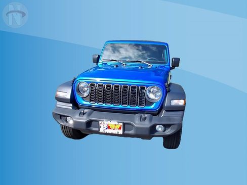 Used 2024 Jeep Wrangler Unlimited Sport AWD/4WD image 3