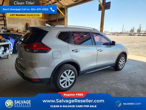 Used 2017 Nissan Rogue S w/ S Appearance Package AWD/4WD image 4