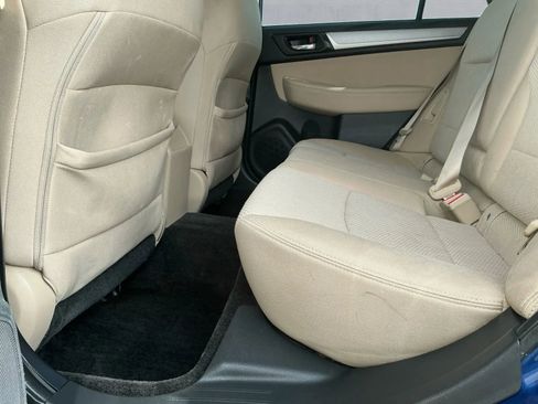 Used 2015 Subaru Outback 2.5i Premium image 14