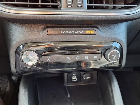 Used 2024 Ford Escape Platinum AWD/4WD image 20