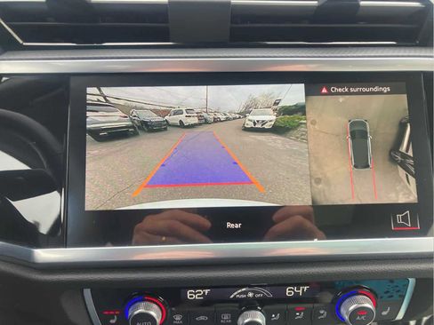 Used 2024 Audi Q3 2.0T Premium Plus image 18