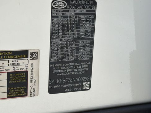 Certified 2022 Land Rover Range Rover Long Wheelbase SE AWD/4WD image 26
