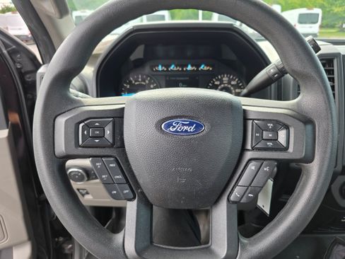 Used 2019 Ford F150 XL w/ Equipment Group 101A Mid AWD/4WD image 11