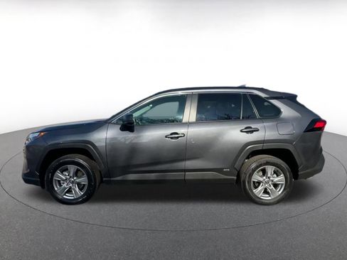 Used 2025 Toyota RAV4 LE image 9