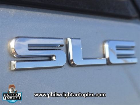 Used 2021 GMC Terrain SLE w/ Driver Convenience Package image 14