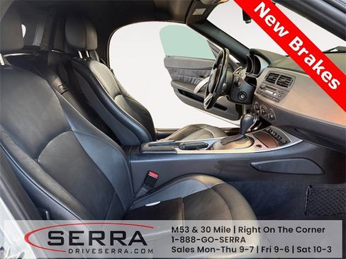 Used 2003 BMW Z4 2.5i image 12