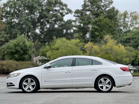 Used 2013 Volkswagen CC Sport FWD image 8