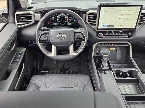 Used 2024 Toyota Tundra Limited image 7