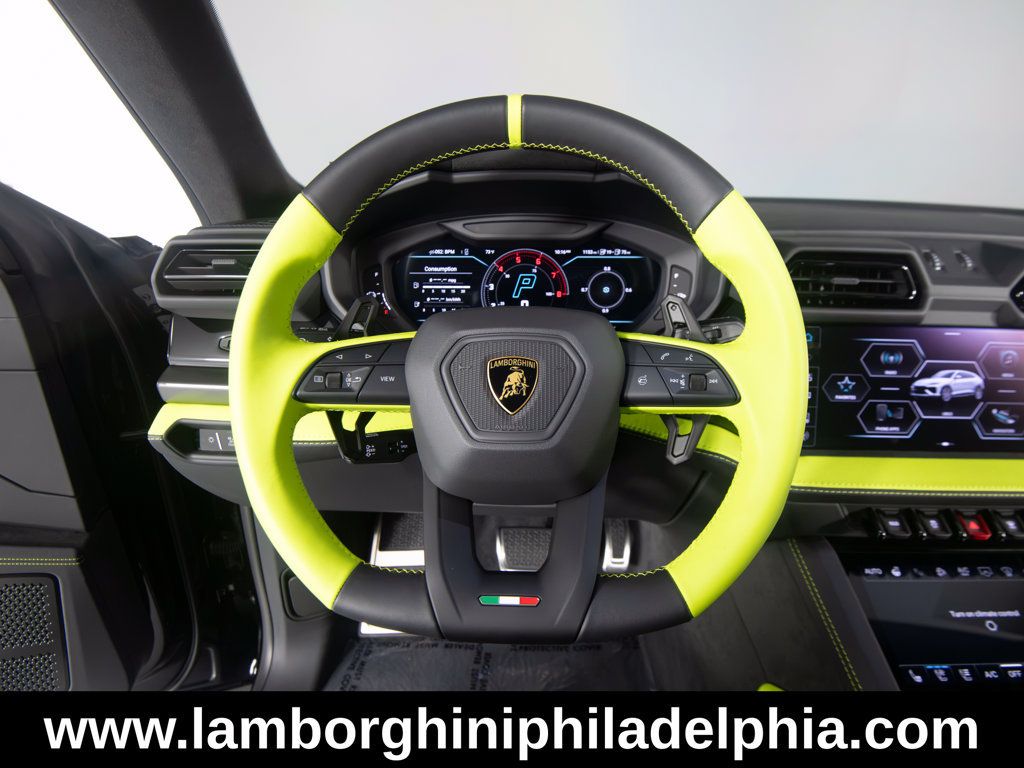 Used 2026 Lamborghini Urus S AWD/4WD image 17