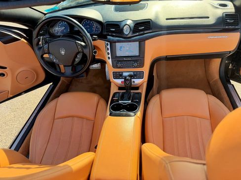 Used 2010 Maserati GranTurismo Convertible RWD image 91