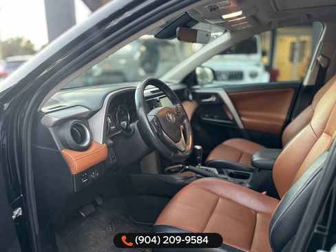 Used 2016 Toyota RAV4 Limited image 14