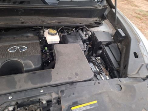 Used 2017 INFINITI QX60 w/ Premium Plus Package image 2