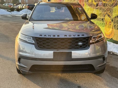 Used 2020 Land Rover Range Rover Velar S image 2