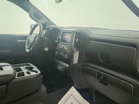 Certified 2022 Chevrolet Silverado 1500 Custom RWD image 23