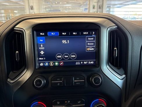 Certified 2021 Chevrolet Silverado 1500 LT w/ Z71 Off-Road Package AWD/4WD image 18