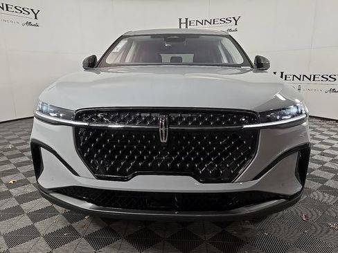 Used 2026 Lincoln Nautilus Premier w/ Jet Appearance Package AWD/4WD image 2