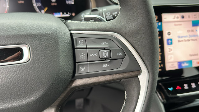 New 2026 Jeep Grand Cherokee Limited AWD/4WD image 13