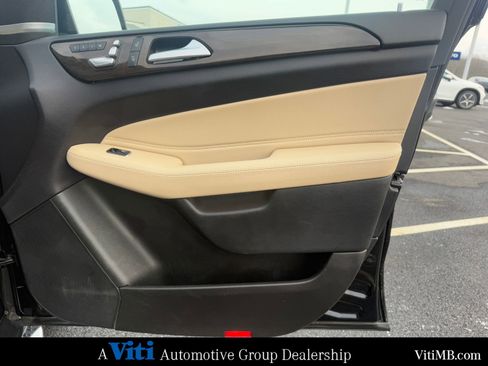 Certified 2019 Mercedes-Benz GLS 450 4MATIC image 30