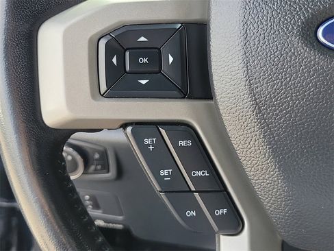 Used 2022 Ford F250 Lariat w/ Tremor Off-Road Package image 24