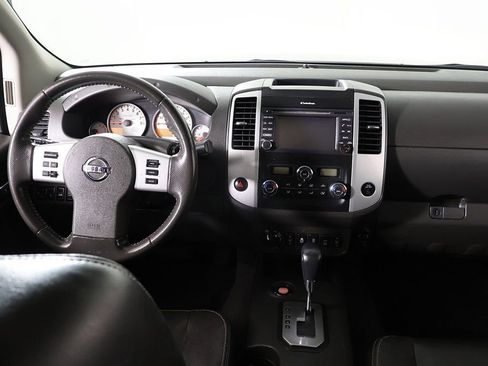 Used 2021 Nissan Frontier PRO-4X w/ Pro-4x Utility Package AWD/4WD image 30