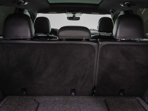 Used 2021 Volkswagen Atlas Cross Sport SE image 29