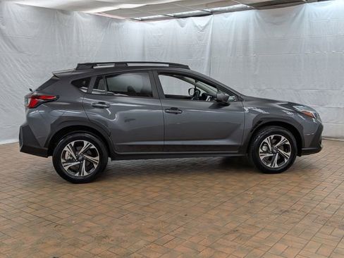Used 2024 Subaru Crosstrek 2.0i Premium image 8