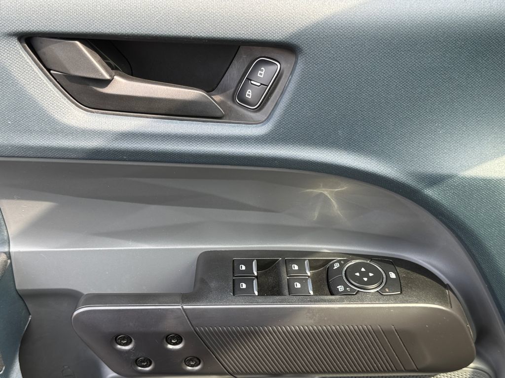 Used 2024 Ford Maverick XL FWD image 11