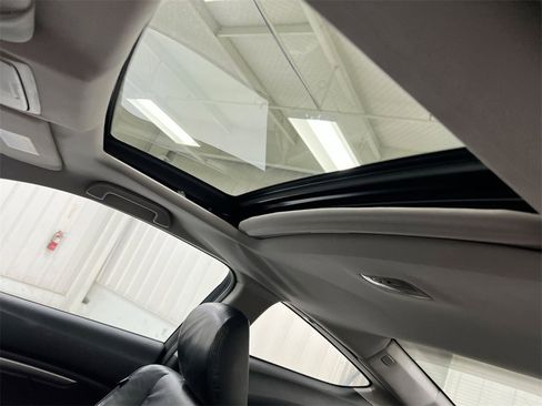 Used 2012 Honda Accord EX-L image 17