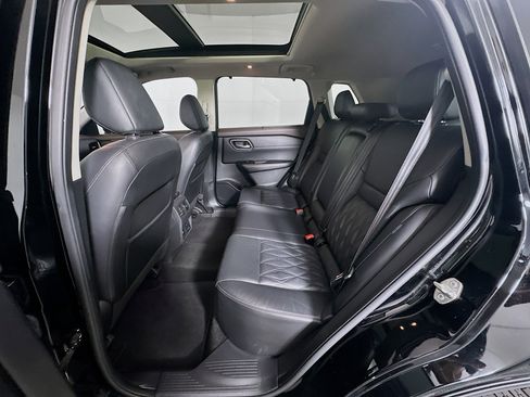 Used 2021 Nissan Rogue Platinum image 30