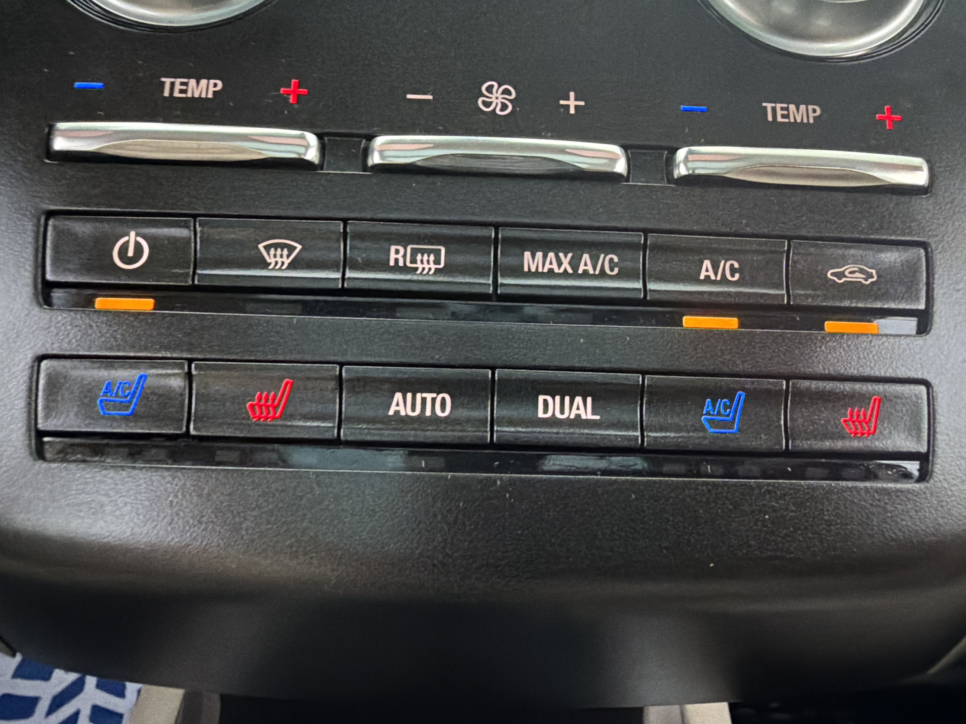 Used 2019 Lincoln MKC Reserve w/ MKC Climate Package FWD image 40