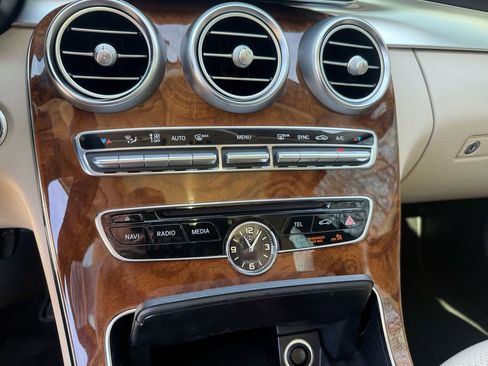 Used 2015 Mercedes-Benz C 300 4MATIC Sedan image 31