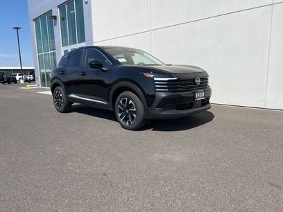 New 2025 Nissan Kicks SV