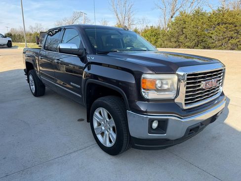 Used 2015 GMC Sierra 1500 SLE w/ SLE Value Package image 3