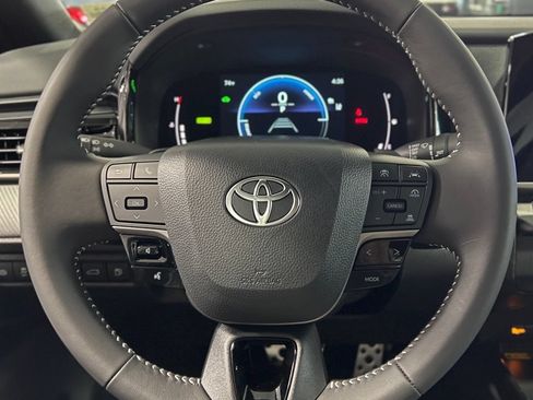 New 2026 Toyota Camry SE FWD image 37