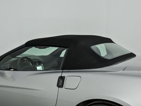 Used 2007 Chevrolet Corvette Convertible w/ Preferred Equipment Group RWD image 35
