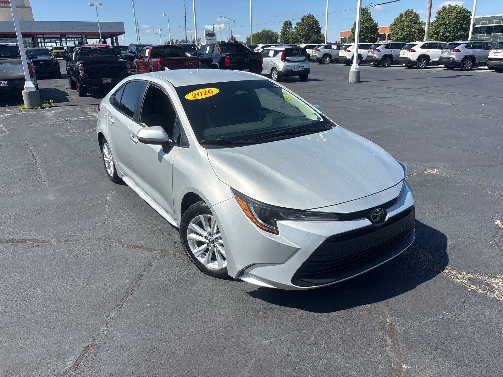 Used 2026 Toyota Corolla LE w/ LE Premium Package FWD image 3
