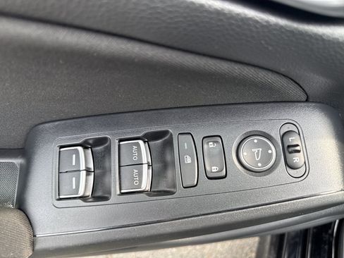 Used 2024 Honda Civic Sport image 12