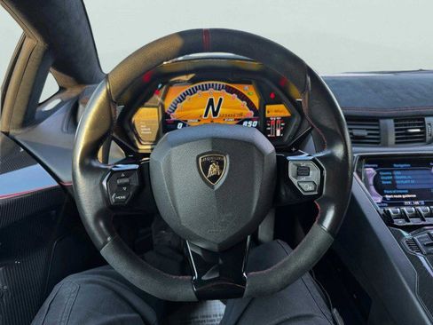 Used 2017 Lamborghini Aventador LP 750-4 Superveloce image 37