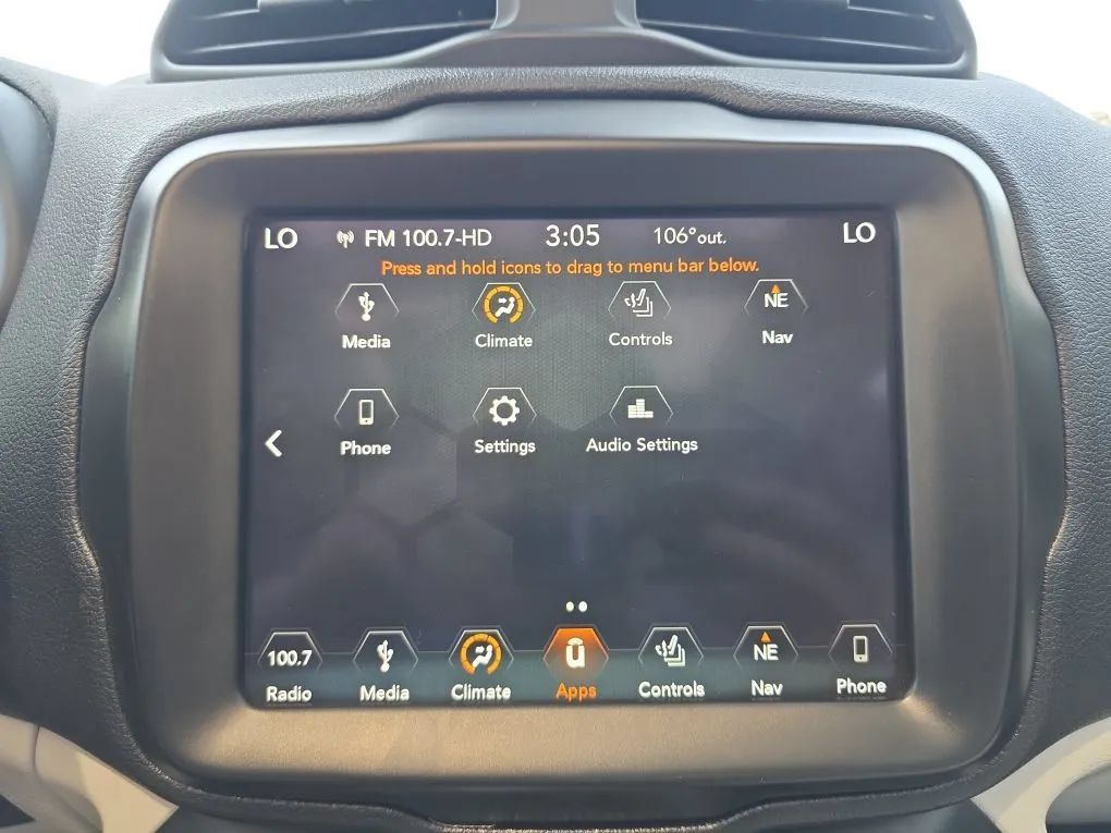 Used 2018 Jeep Renegade Limited w/ UConnect 8.4 Nav Group FWD image 32