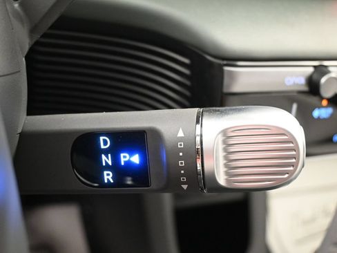Used 2025 Hyundai Ioniq 5 Limited RWD image 18