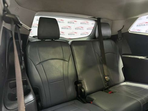 Used 2020 Buick Enclave Essence image 41