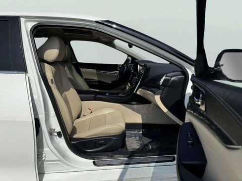 Used 2019 Nissan Maxima 3.5 SL w/ Illumination Package FWD image 42
