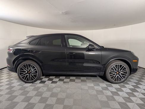 New 2026 Porsche Cayenne Coupe image 8